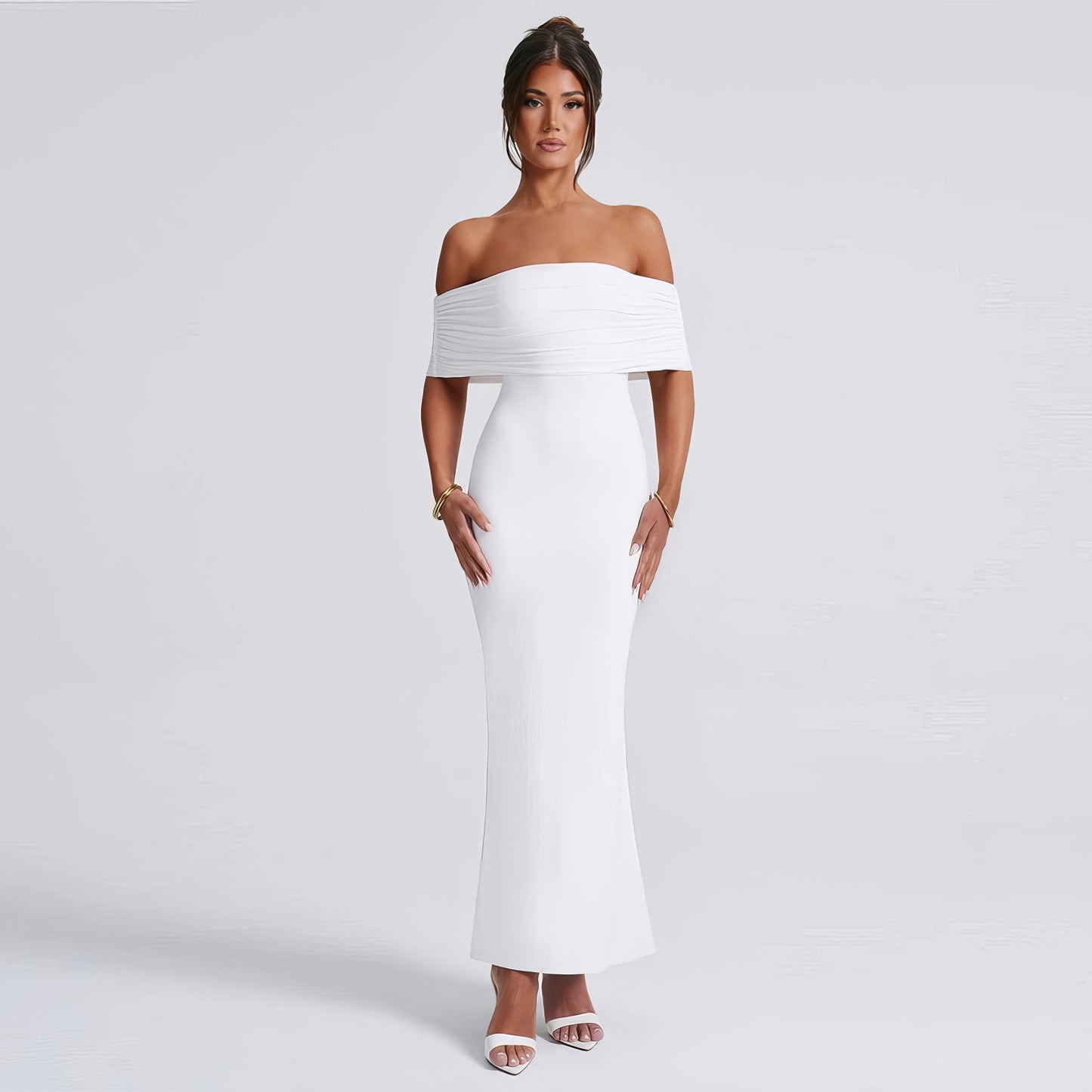Elegantes Off-Shoulder Abendkleid mit verführerischem Rückenausschnitt